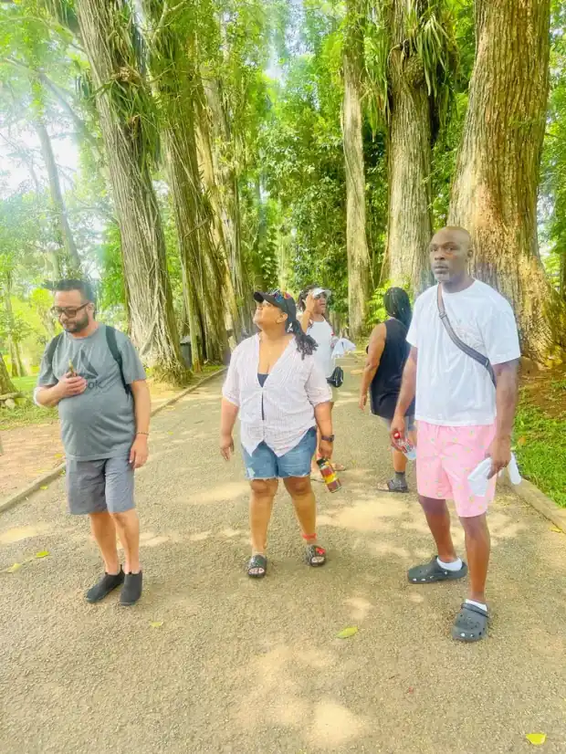 Travellers on a This Way Africa trip