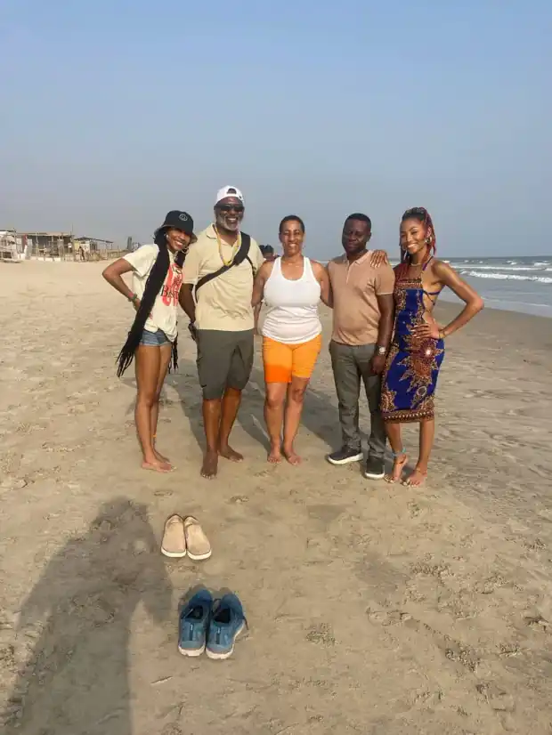 Travellers on a This Way Africa trip