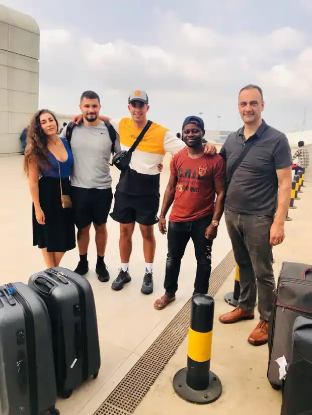 Travellers on a This Way Africa trip